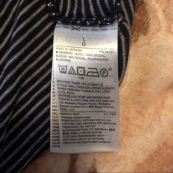 Gap - Turtle neck top - Picture 4 of 4